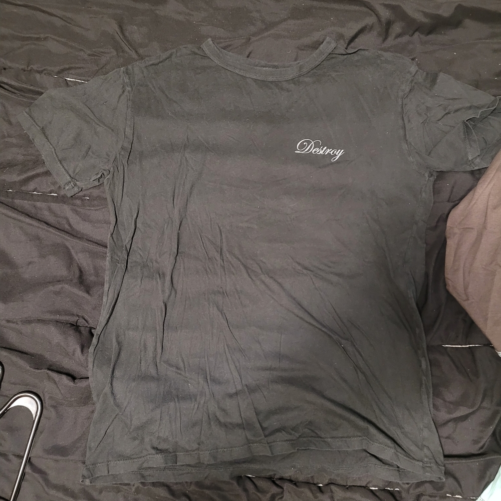 3 T-shirt bundle - Picture 3 of 11